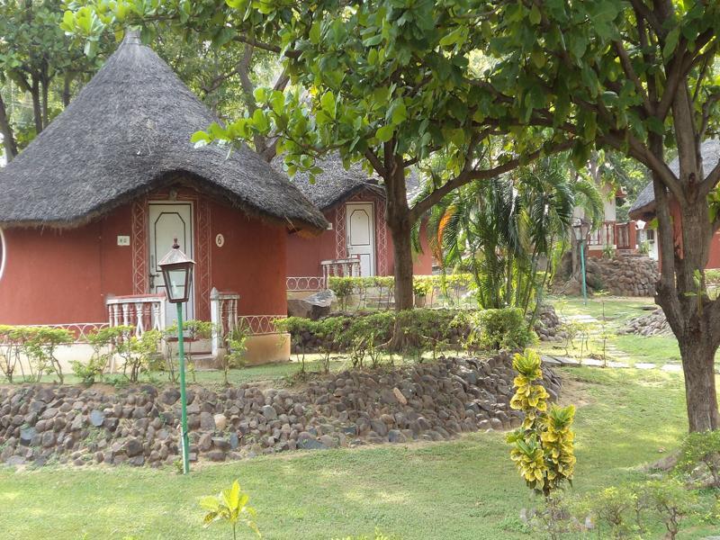 Kishkinda Heritage Resort Hampi Exterior foto