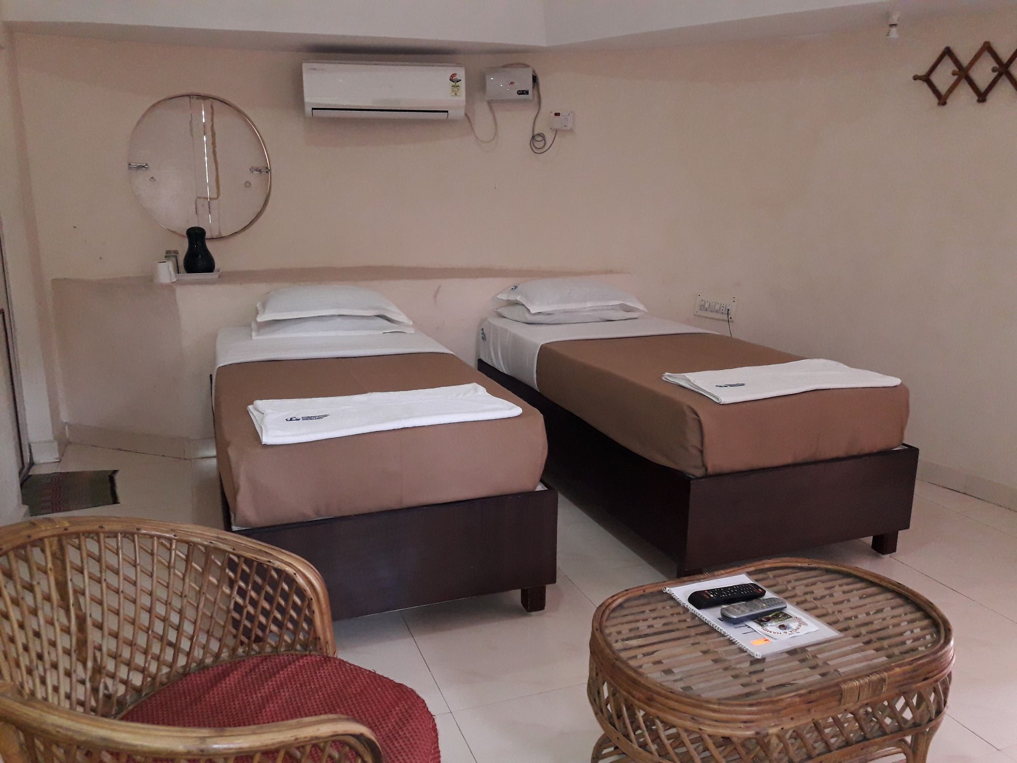 Kishkinda Heritage Resort Hampi Exterior foto